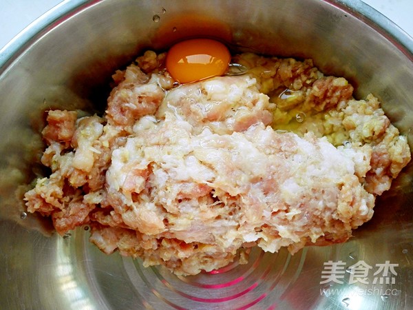 豇豆肉馅包子的做法步骤:4
