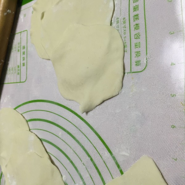 馄饨版香菇猪肉烧麦的做法步骤:7