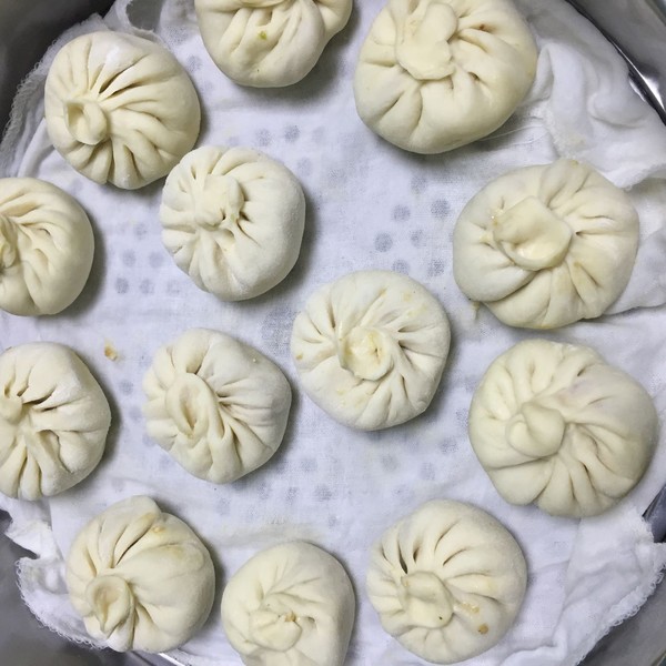 馄饨版香菇猪肉烧麦的做法步骤:8