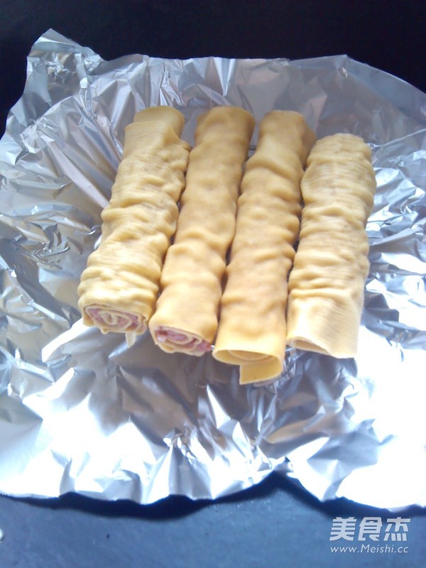 东北熏肉卷的做法步骤:11