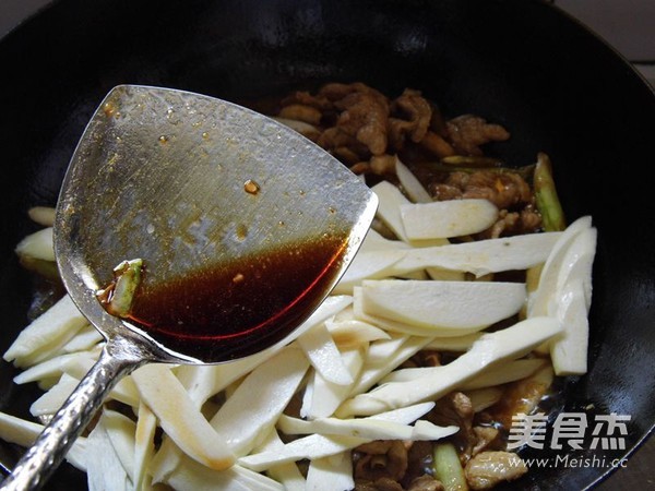 野山椒炒鸭肉的做法步骤：8