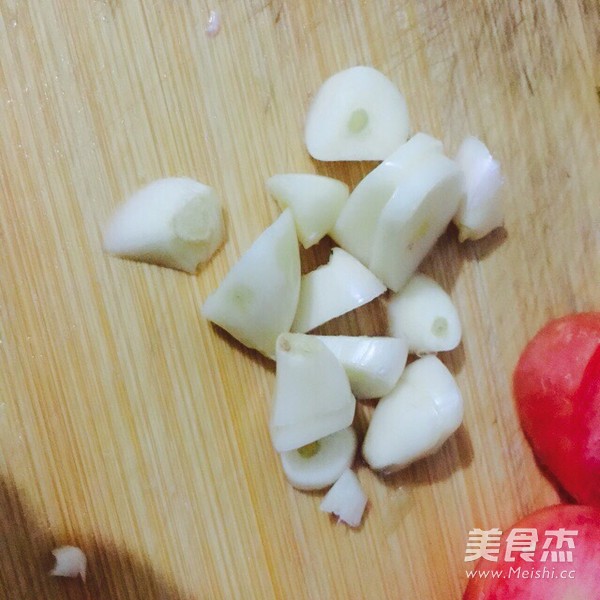 茭白炒肉的做法步骤：2