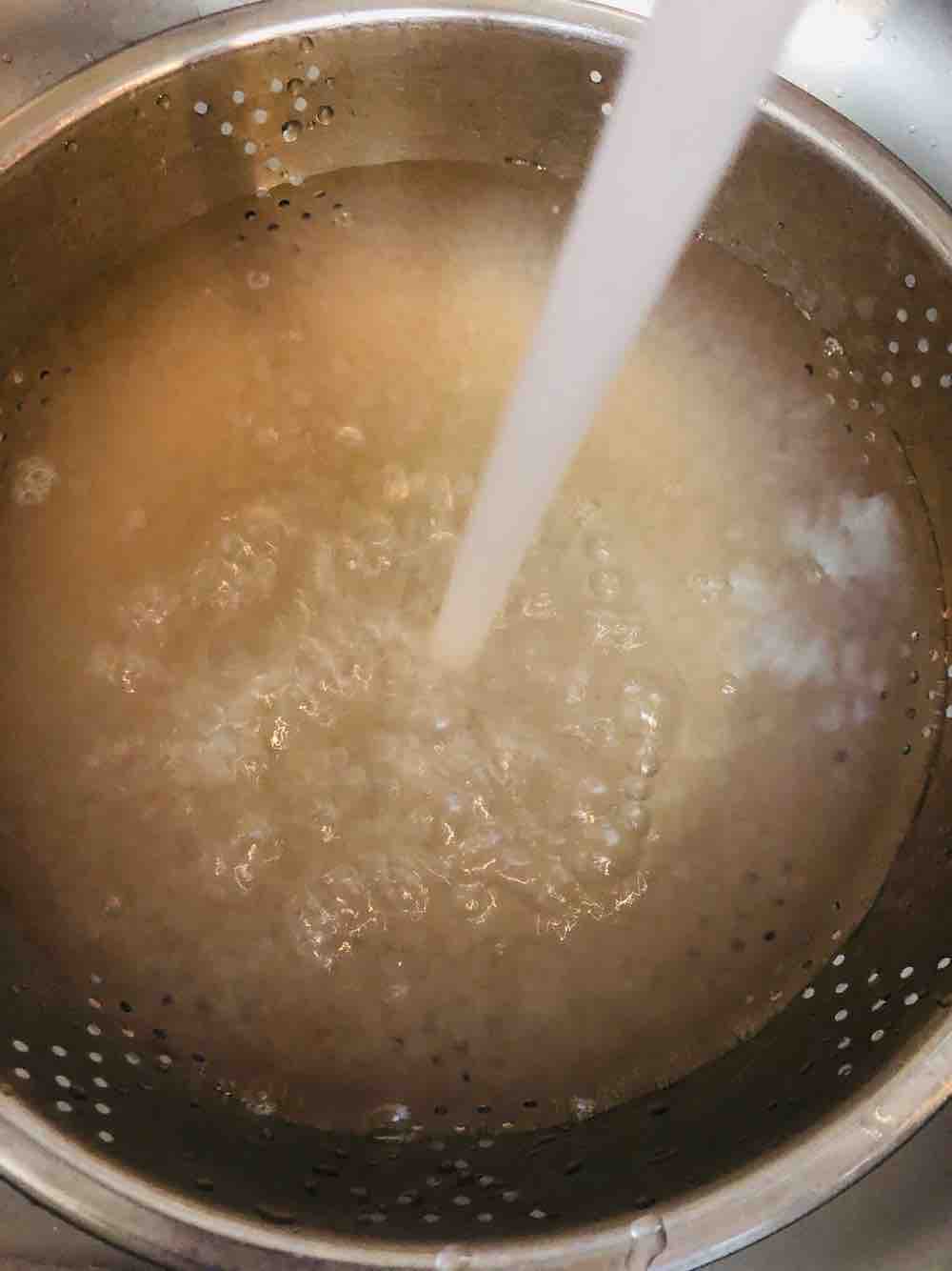 芒果椰浆西米露的做法步骤:4