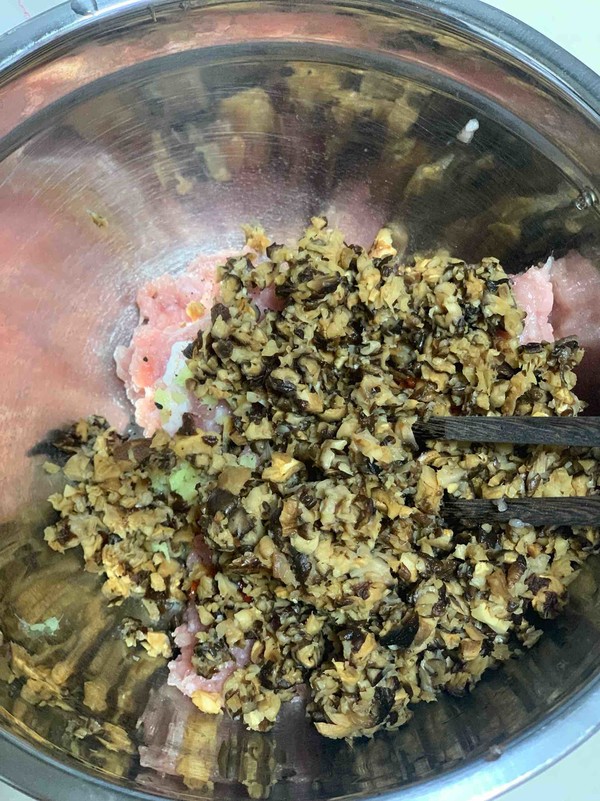 香菇瘦肉包子的做法步骤:6