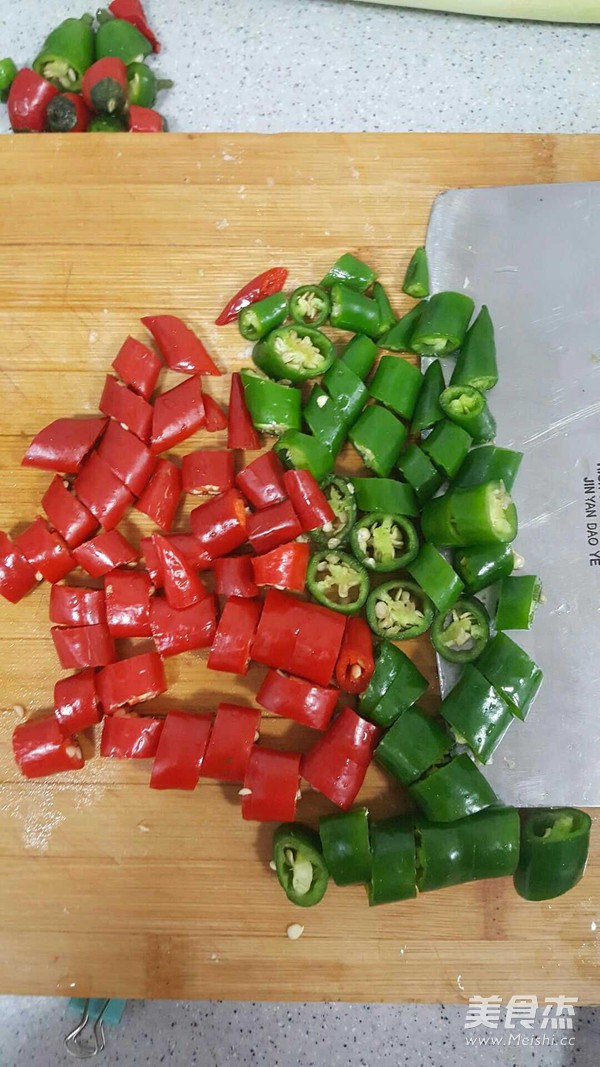 辣爆小公鸡拌面的做法步骤:8