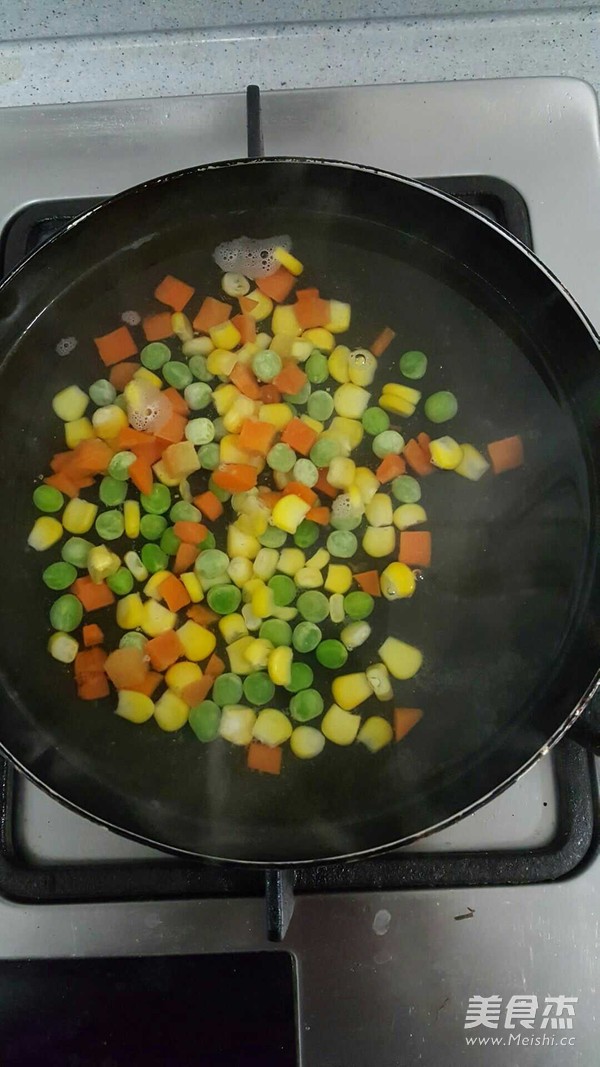 缤纷炒饭的做法步骤:11