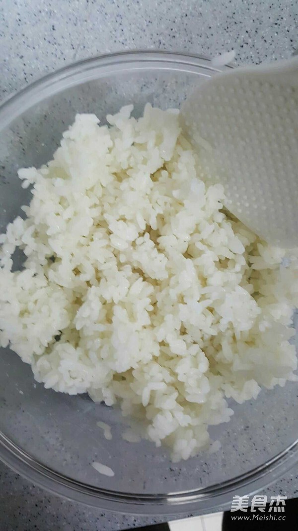 缤纷炒饭的做法步骤:11