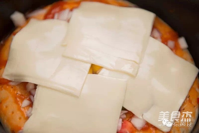 培根火腿披萨的做法步骤：5