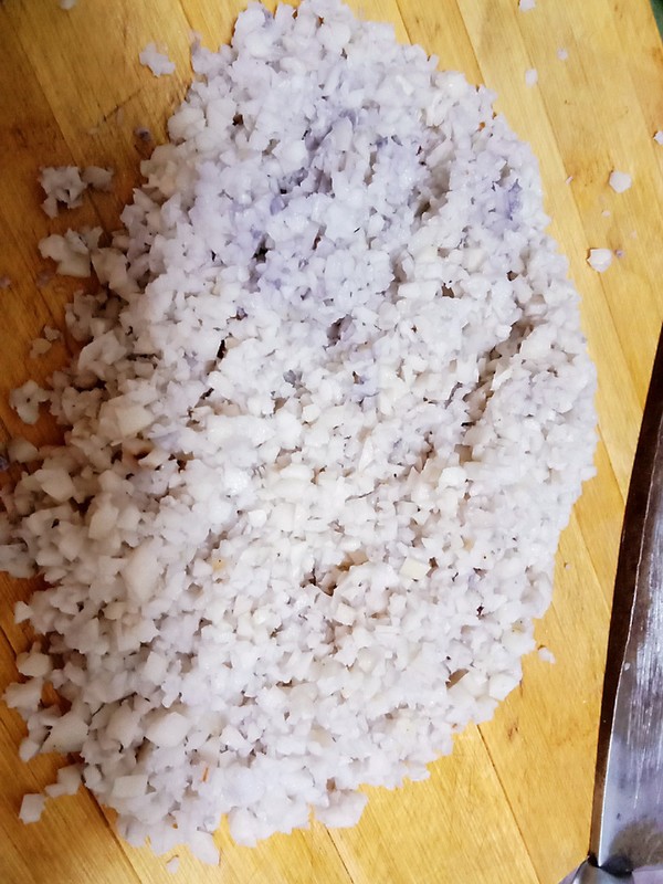 莲菜大肉水饺的做法步骤:3