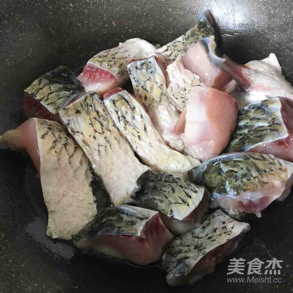 红烧青豆鱼块的做法步骤：7