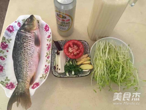 豆浆鲤鱼汤的做法步骤：1