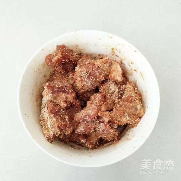 粉蒸五香排骨的做法步骤:10