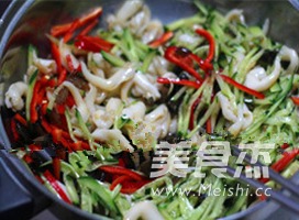 凉拌河蚌的做法步骤:5