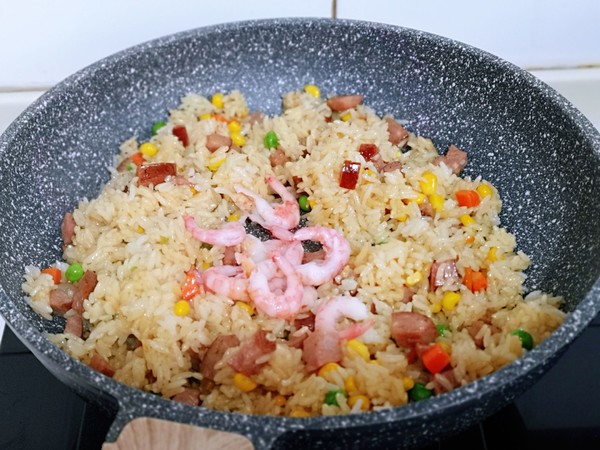 时蔬香肠炒饭的做法步骤:10