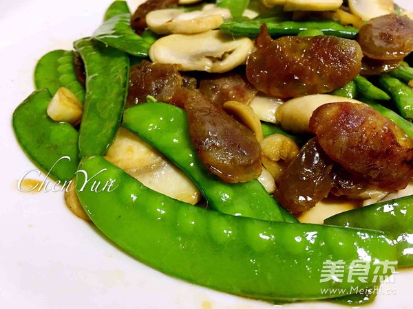 荷兰豆炒香肠的做法步骤:6
