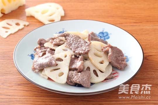 牛肉炒藕片的做法步骤：7