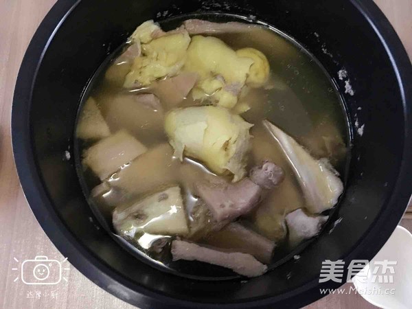榴莲炖鸡的做法步骤:5