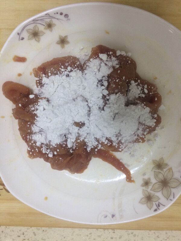 爆炒肉片的做法步骤：4