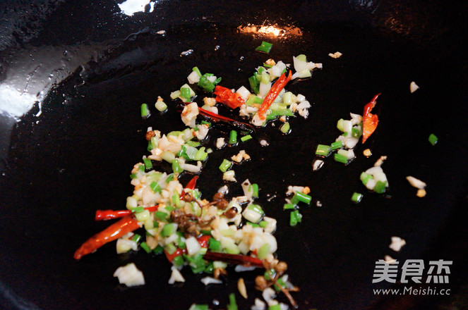 豆芽拌白菜丝的做法步骤:5