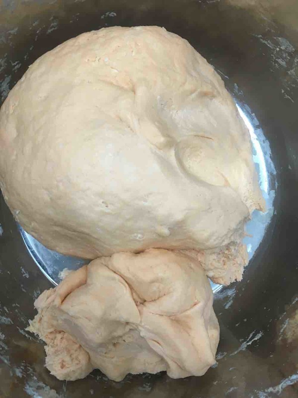 厉虾三鲜水饺的做法步骤：1