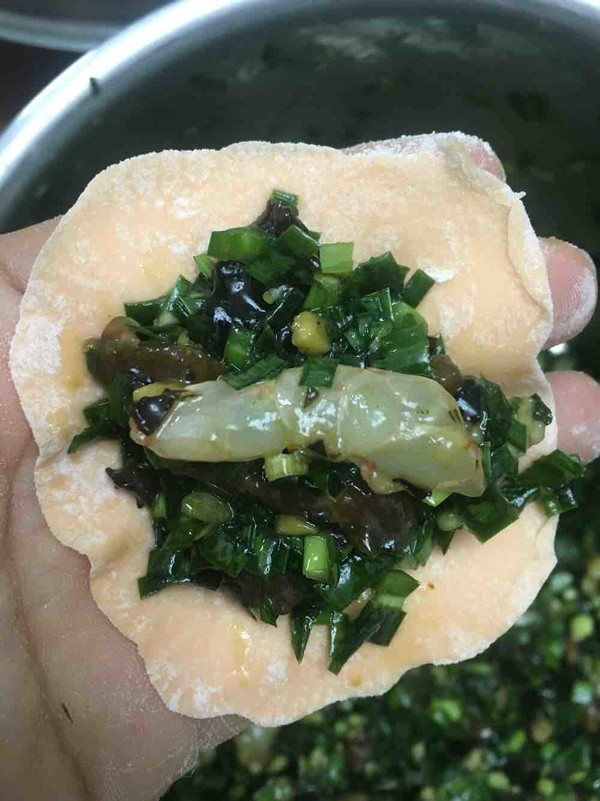 厉虾三鲜水饺的做法步骤:4