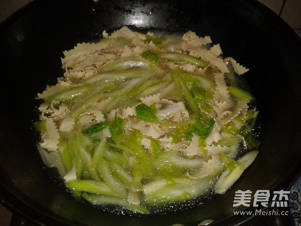 芹菜拌豆皮的做法步骤:6