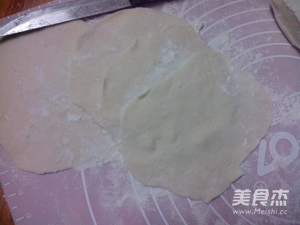 猪肉包菜包子的做法步骤:7