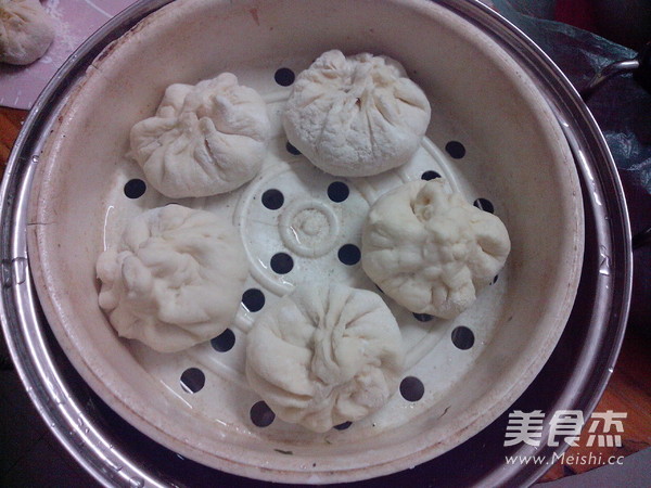 猪肉包菜包子的做法步骤:13