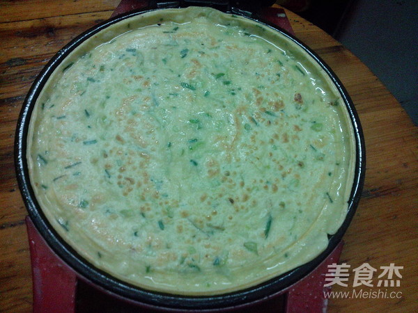 芹菜鸡蛋饼的做法步骤：7