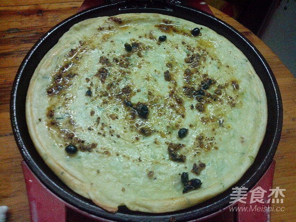 芹菜鸡蛋饼的做法步骤：9