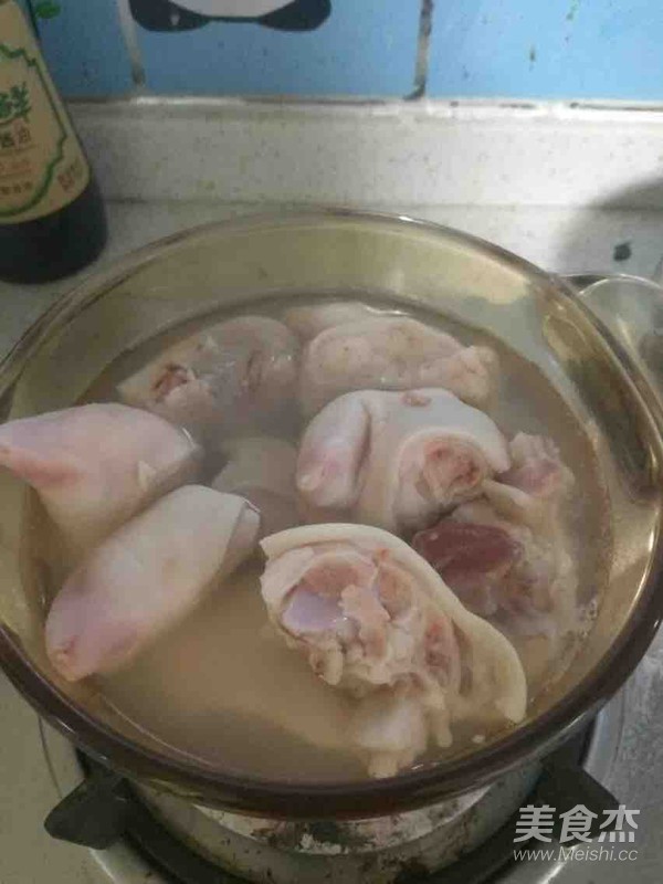 红烧猪蹄的做法步骤：8