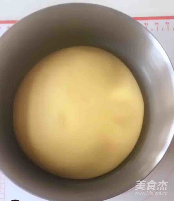 奶香胡萝卜面包(素油)的做法步骤:5
