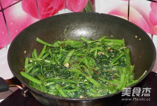 素炒空心菜的做法步骤：5