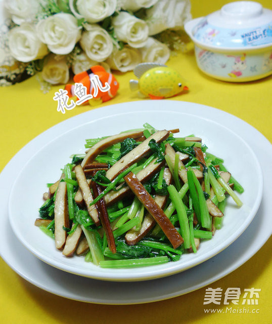 香干炒芹菜的做法步骤:8