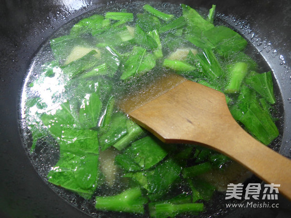 牛肚油菜蕻泡饼的做法步骤：9