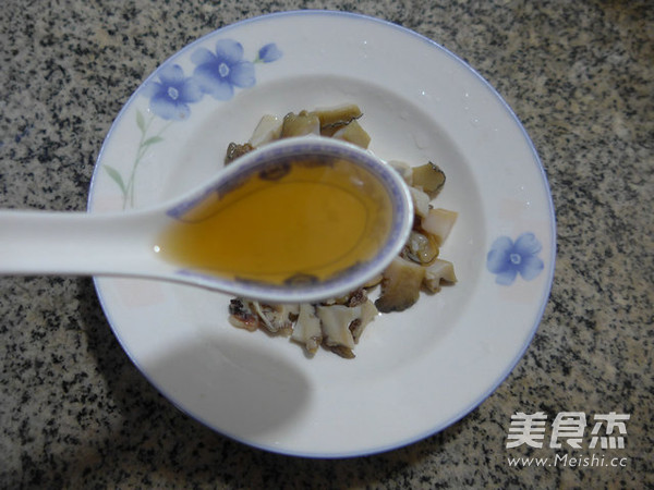 油菜蕻鲍鱼大米粥的做法步骤：4