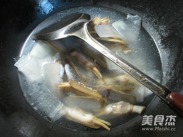 冬瓜蛏子汤的做法步骤:7