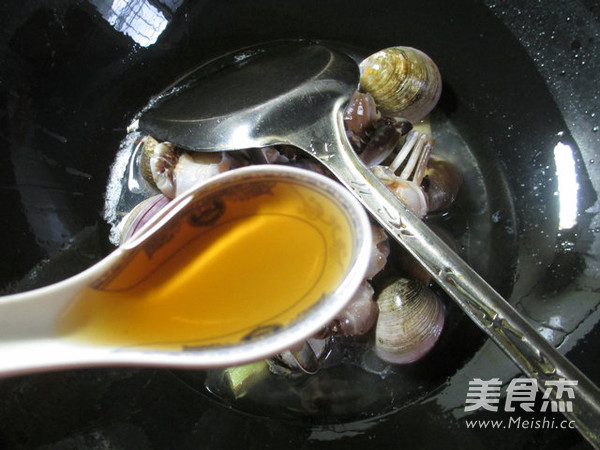 圆蛤煮螃蟹的做法步骤:6