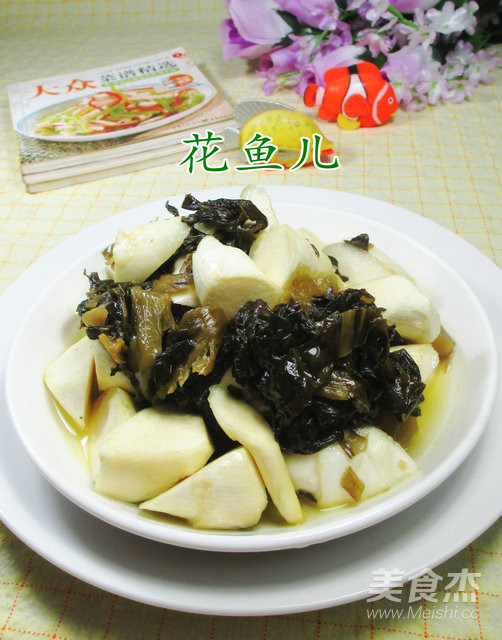 酸菜煮茭白的做法步骤：8