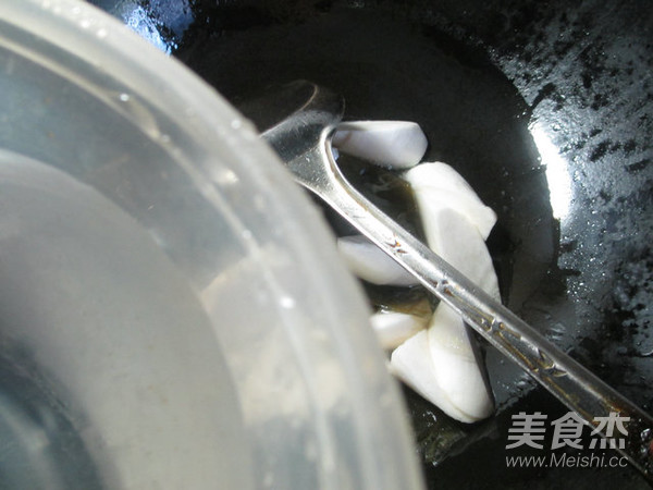 海带煮茭白的做法步骤:4