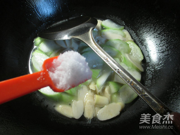 鞭笋煮夜开花的做法步骤：6