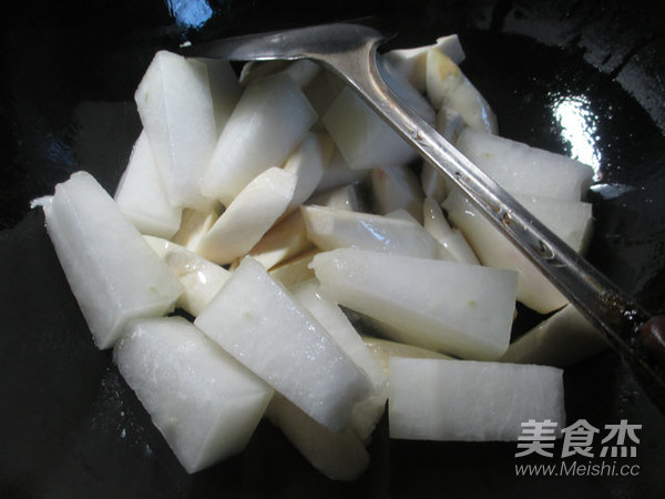 茭白烧冬瓜的做法步骤:4