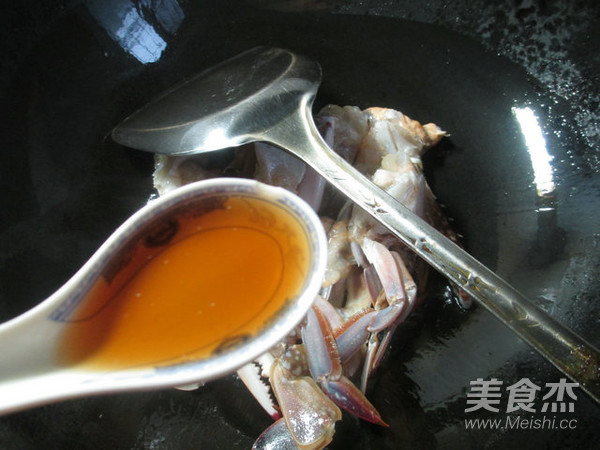 毛豆炒螃蟹的做法步骤:5