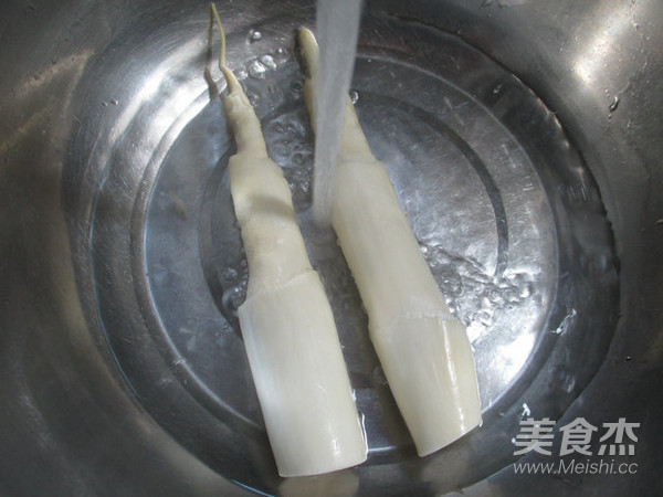 茭白炒手捏菜的做法步骤:5