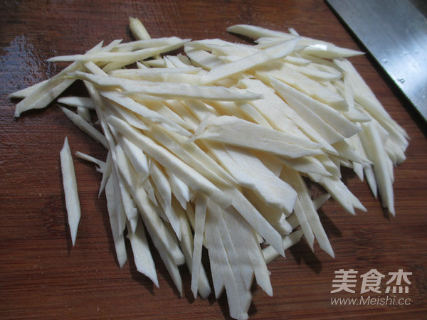 茭白炒手捏菜的做法步骤:6