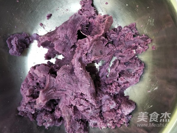 杏仁土司卷的做法步骤：1
