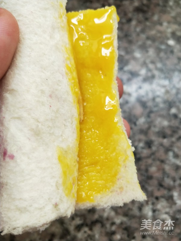 杏仁土司卷的做法步骤：8