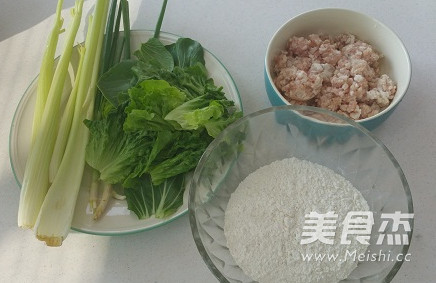 翡翠白菜蒸饺的做法步骤：1