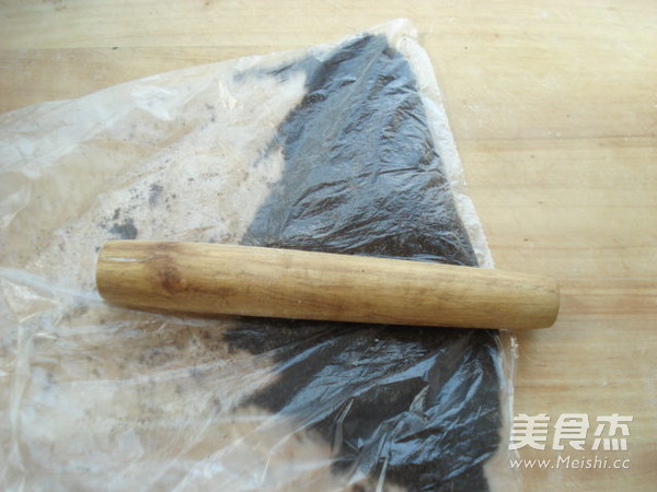 鲜桃酸奶盆栽的做法步骤:3
