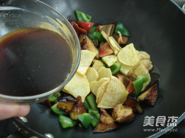 地三鲜的做法步骤:10